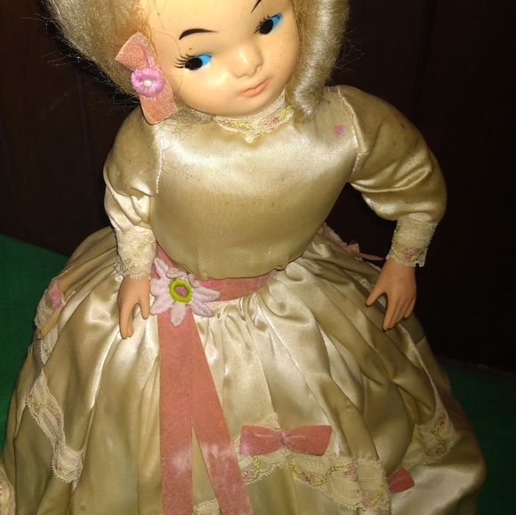 Handmade little lady - Picture 3 of 8